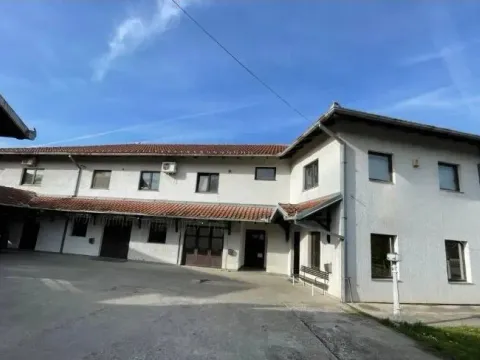 Sale, office space, 650m², Darosava, Arandjelovac - image 2