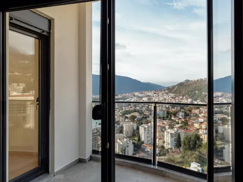 Prodaja, trosoban stan, 119m², Herceg Novi, Crna Gora - image 8