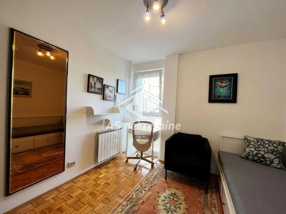 Rent, three bedroom apartment, 75m², Novi Beograd Sve Podlokacije, Beograd