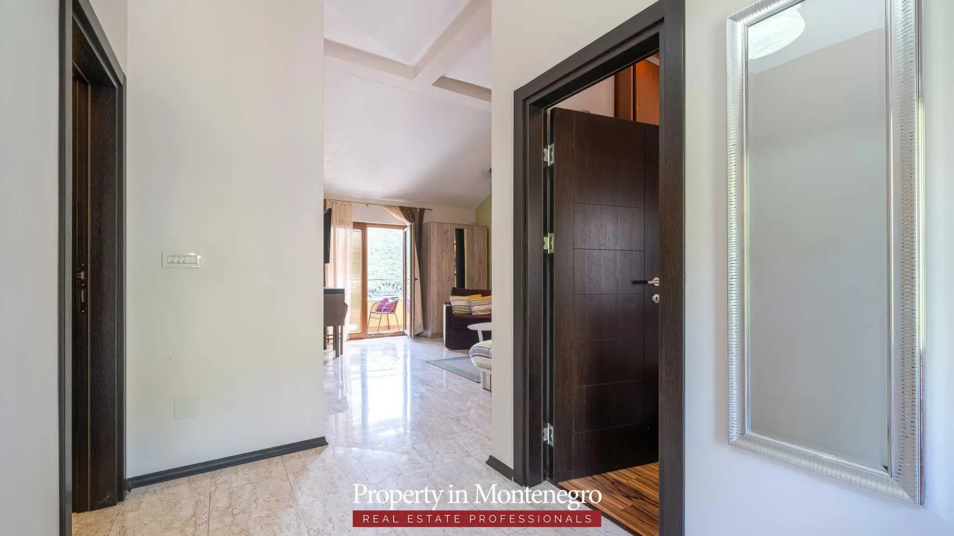 Sale, house, 266m², Kotor, Crna Gora