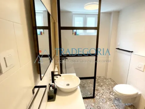 Prodaja, dvosoban stan, 97m², Prčanj, Kotor - image 8