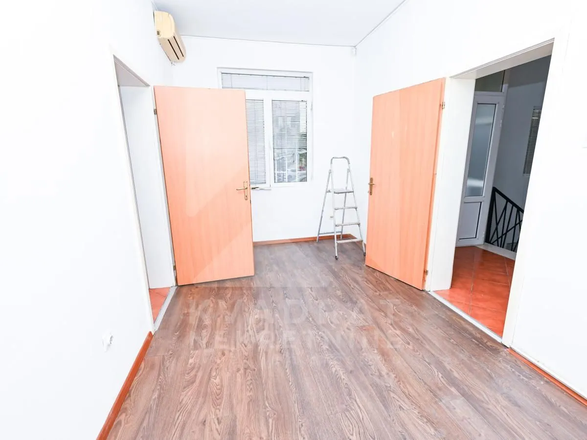 Sale, office space, 143m², Centar, Podgorica