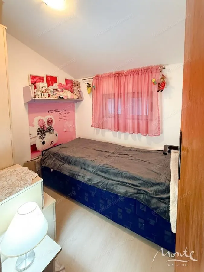 Prodaja, kuća, 125m², Murtovina, Podgorica