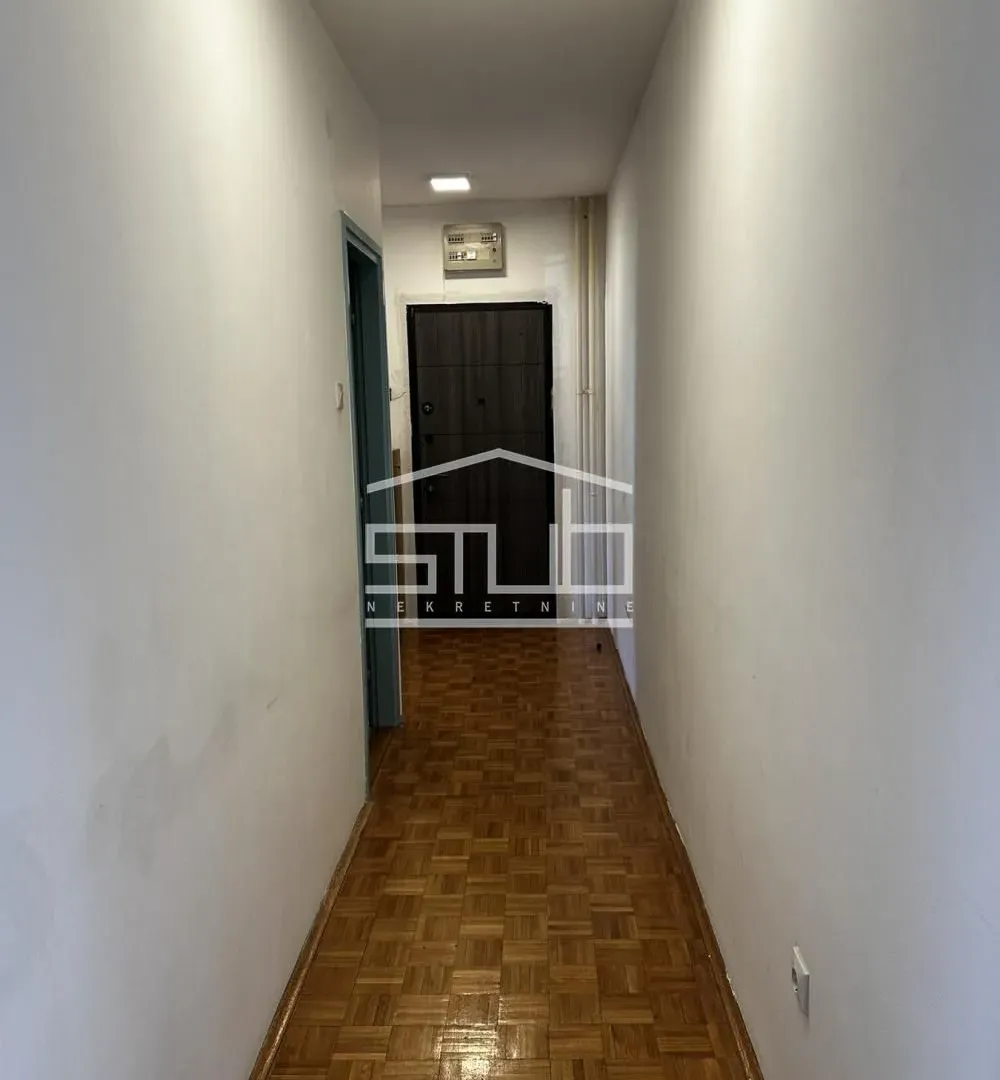 Prodaja, dvosoban stan, 62m², Novi Beograd Blok 72, Novi Beograd Sve Podlokacije