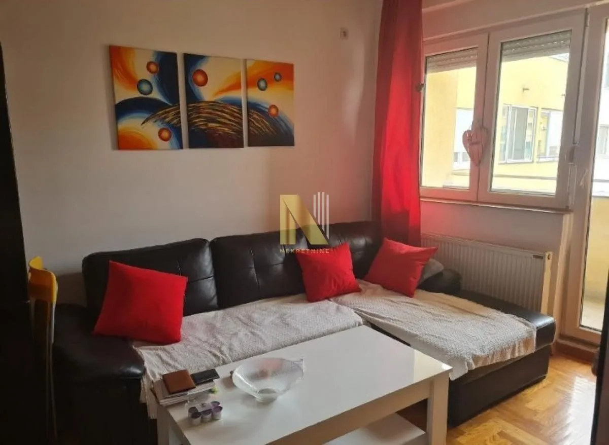 Izdavanje, dvosoban stan, 42m², Podbara, Novi Sad Sve Podlokacije