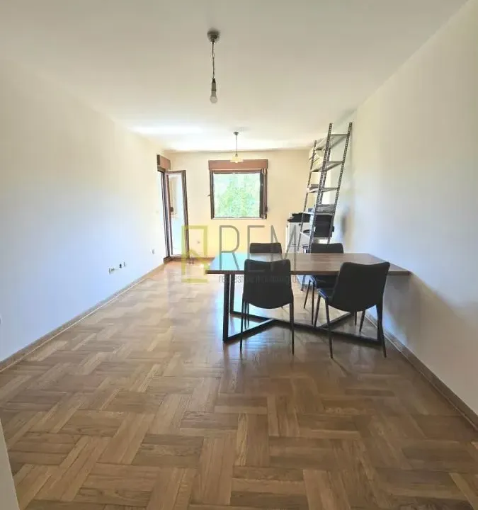 Sale, two bedroom apartment, 64m², Stari Aerodrom, Podgorica