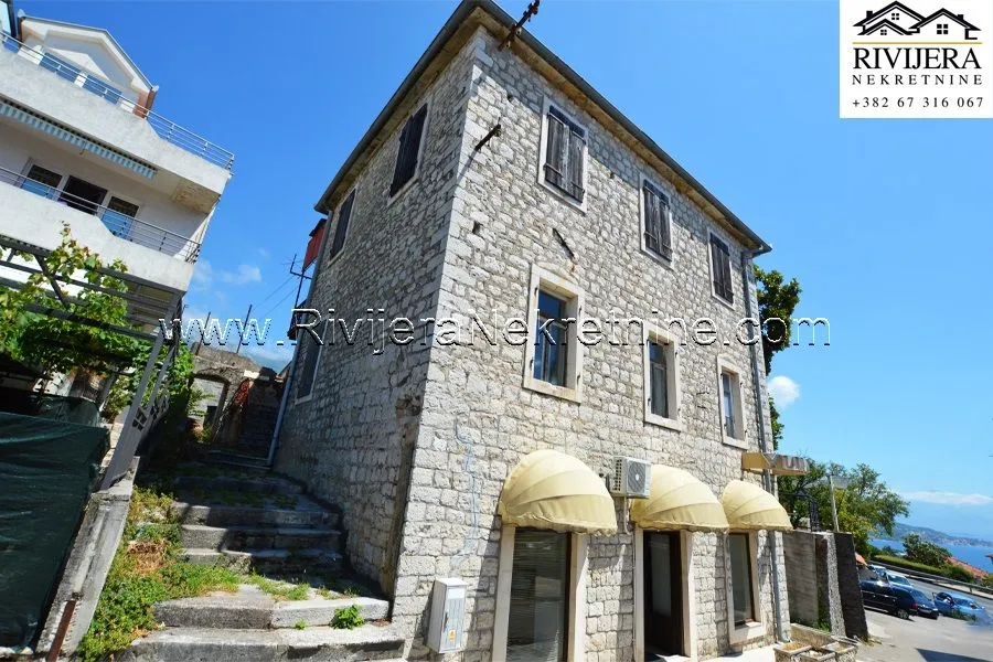 Prodaja, dvosoban stan, 93m², Centar, Herceg Novi