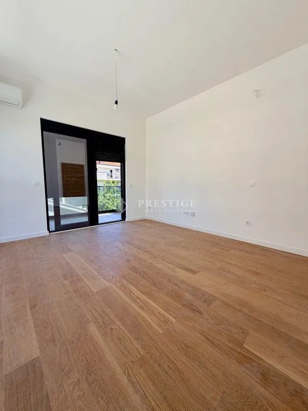 Prodaja, garsonjera, 33m², Momišići, Podgorica