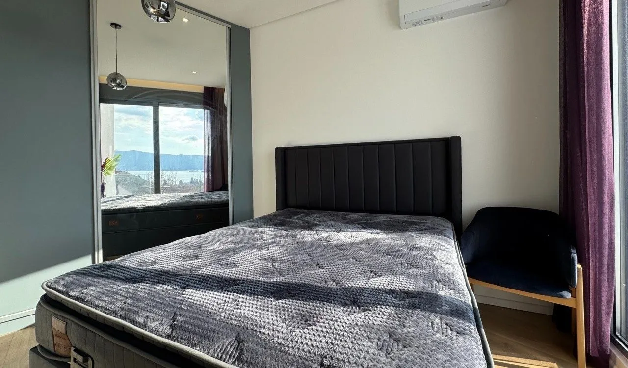 Prodaja, dvosoban stan, 76m², Tivat, Crna Gora