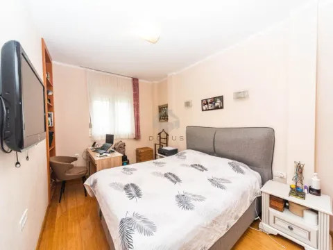 Prodaja, trosoban stan, 82m², Blok 5, Podgorica - image 7