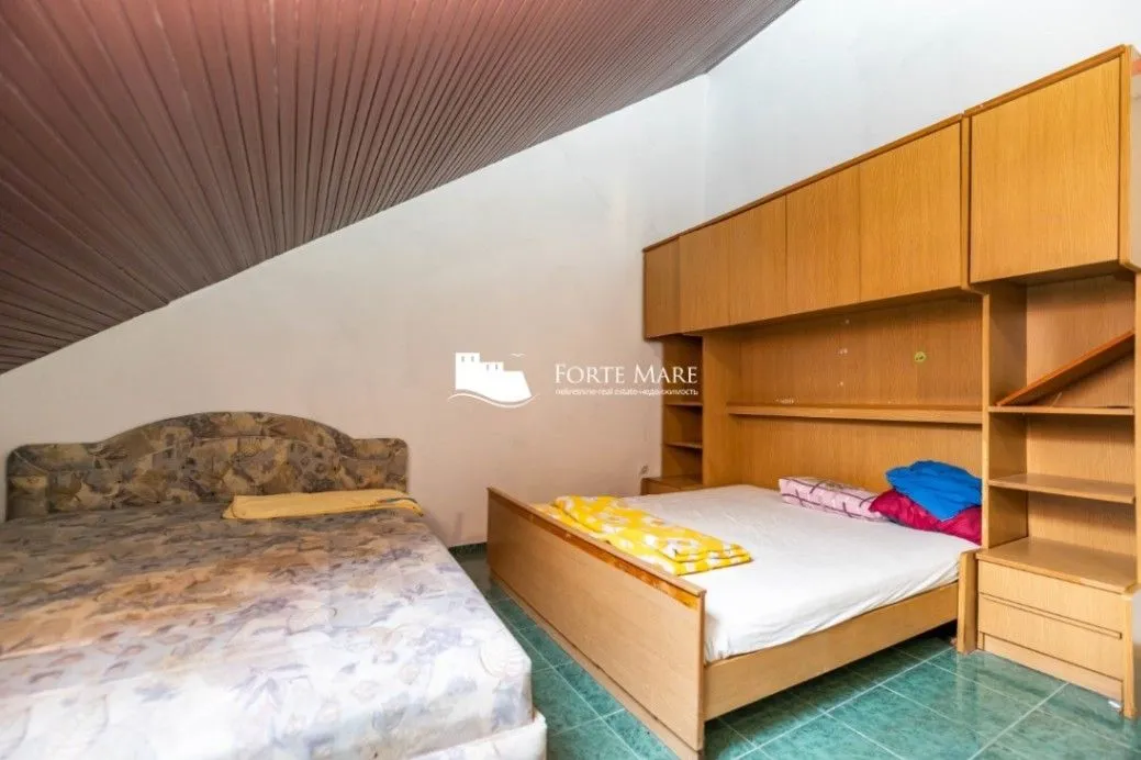 Prodaja, jednosoban stan, 200m², Topla, Herceg Novi