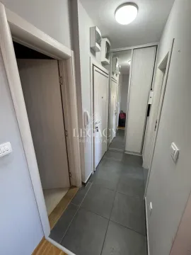Izdavanje, trosoban stan, 60m², Voždovac Sve Podlokacije, Beograd - image 15