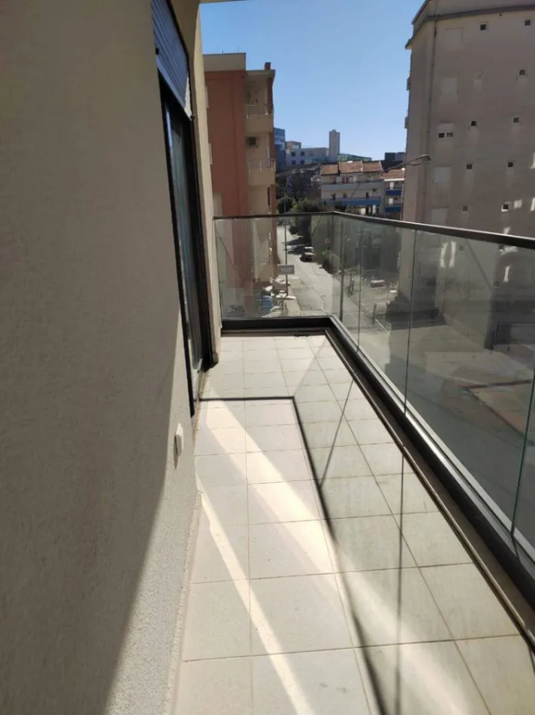 Sale, two bedroom apartment, 70m², Bečići, Budva