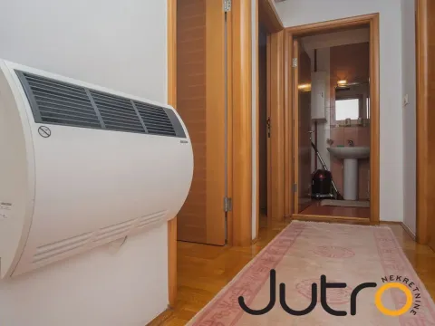 Izdavanje, trosoban stan, 90m², Podgorica, Crna Gora - image 14