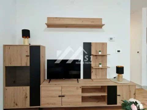 Izdavanje, dvosoban stan, 42m², Sadovi, Petrovaradin - image 4