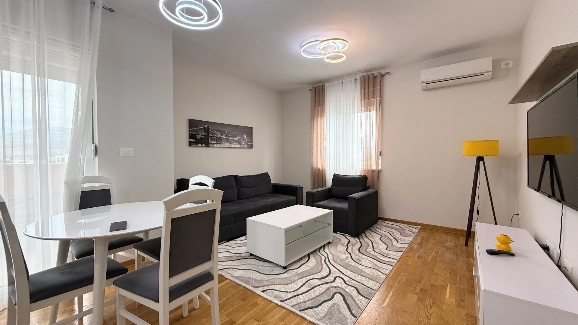 Rent, one bedroom apartment, 46m², City Kej, Podgorica