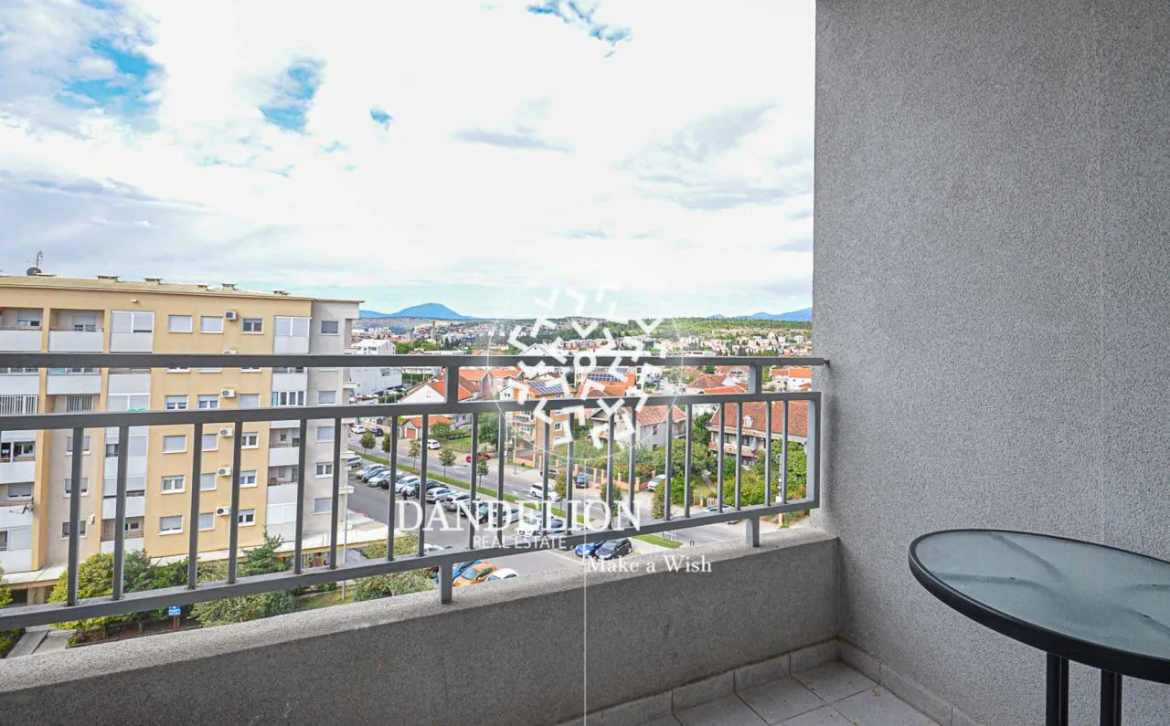 Izdavanje, jednosoban stan, 45m², Stari Aerodrom, Podgorica