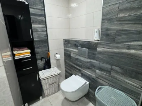 Sale, two bedroom apartment, 66m², Podkošljun, Budva - image 5