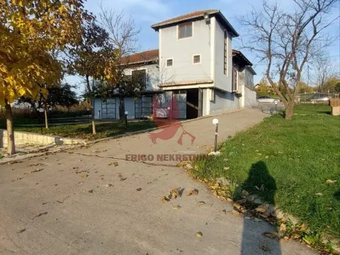 Prodaja, kuća, 997m², Rabrovac, Mladenovac - image 2