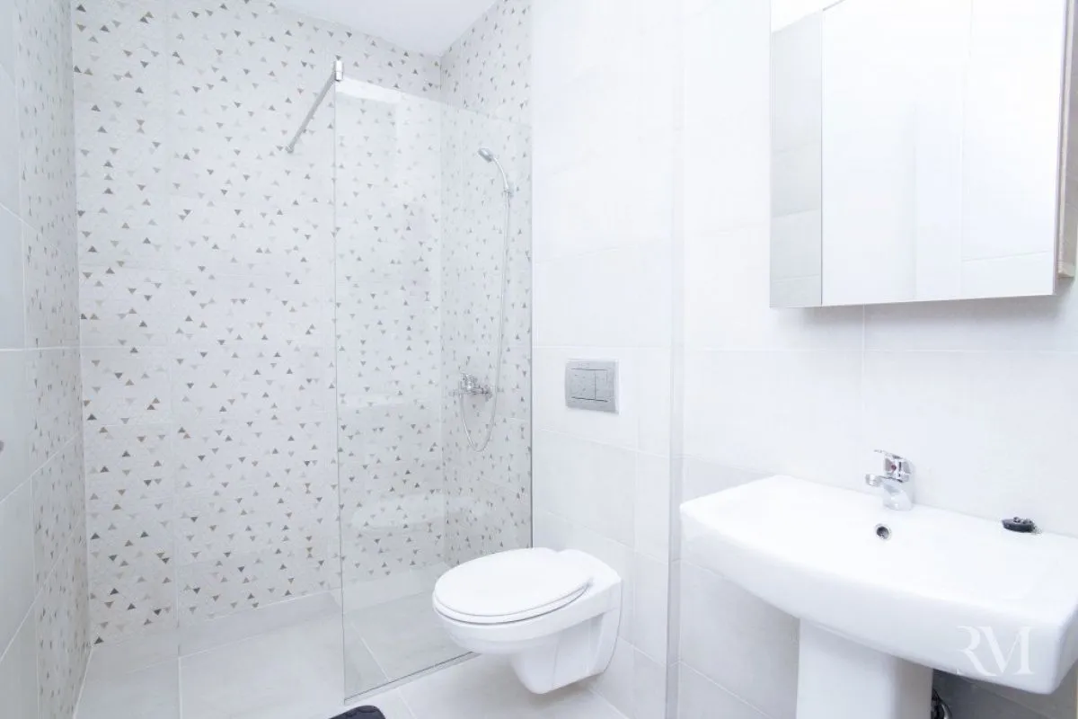 Prodaja, jednosoban stan, 53m², Tivat, Crna Gora