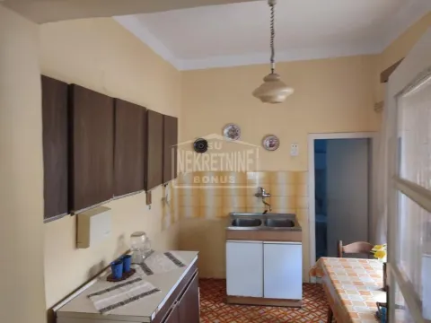 Sale, house, 105m², Železničko Naselje, Subotica - image 4