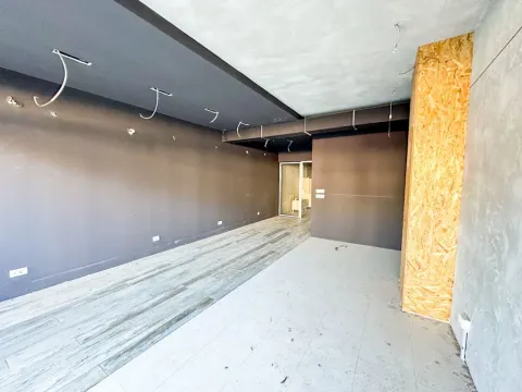 Rent, office space, 103m², Preko Morače, Podgorica - image 3