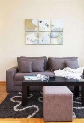 Rent, three bedroom apartment, 56m², Stari Grad, Beograd