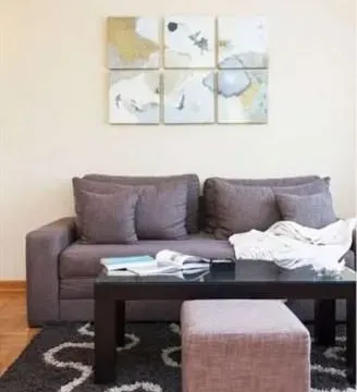 Izdavanje, trosoban stan, 56m², Stari Grad, Beograd - image 4