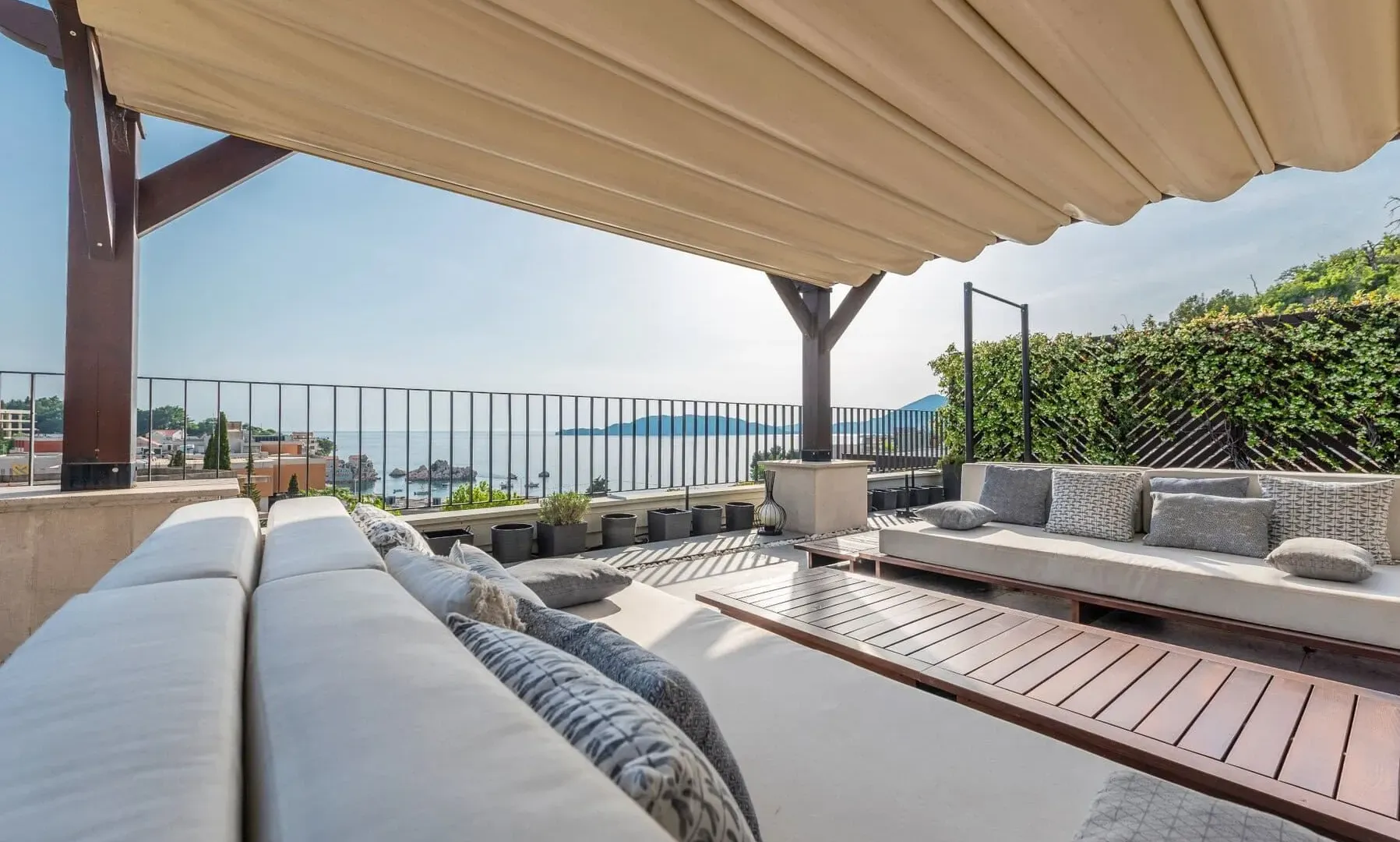 Prodaja, trosoban stan, 83m², Pržno, Budva