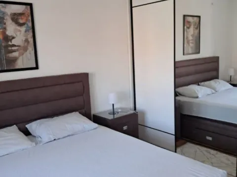 Izdavanje, jednosoban stan, 68m², Centar, Podgorica - image 7