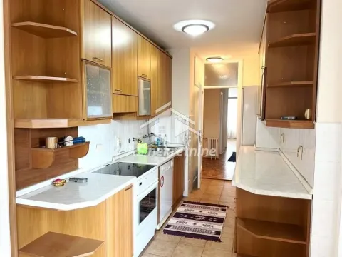 Rent, three bedroom apartment, 88m², Vračar Sve Podlokacije, Beograd - image 7