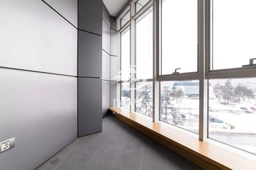 Sale, five bedroom apartment, 195m², Novi Beograd Blok 19, Novi Beograd Sve Podlokacije