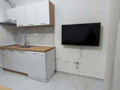 Izdavanje, garsonjera, 20m², Zabjelo, Podgorica - image 5