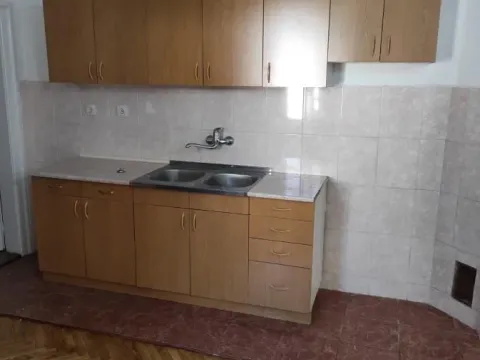 Sale, house, 200m², Betanija, Novi Sad Sve Podlokacije - image 7
