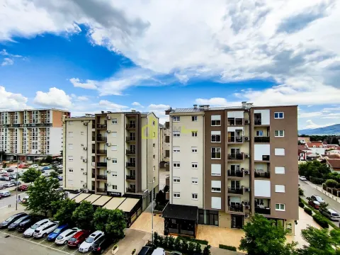 Prodaja, dvosoban stan, 61m², Blok 9, Podgorica - image 11