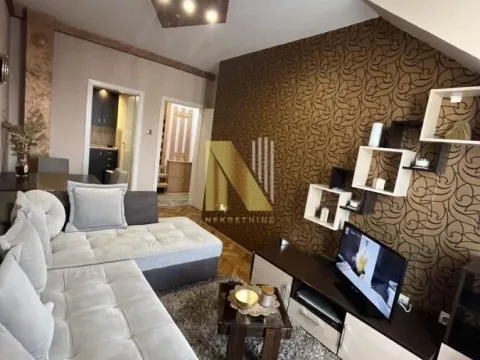 Izdavanje, dvosoban stan, 60m², Detelinara, Novi Sad Sve Podlokacije