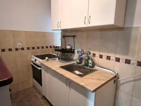 Izdavanje, poslovni prostor, 52m², Savski Venac, Beograd - image 17