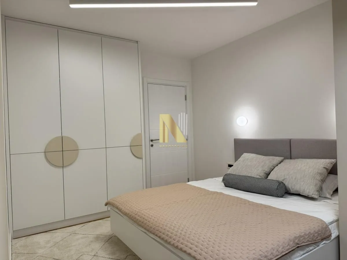 Izdavanje, dvosoban stan, 49m², Bulevar Evrope, Novi Sad Sve Podlokacije