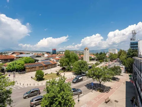 Izdavanje, dvosoban stan, 70m², Podgorica, Crna Gora - image 11