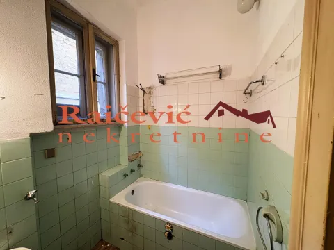 Prodaja, četvorosoban stan, 91m², Stari Grad, Beograd - image 10