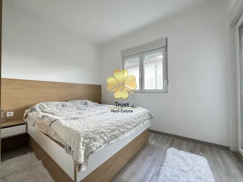 Bright bedroom with a double bed. - image 8