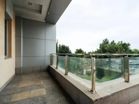 Prodaja, dvosoban stan, 120m², Centar, Budva - image 9