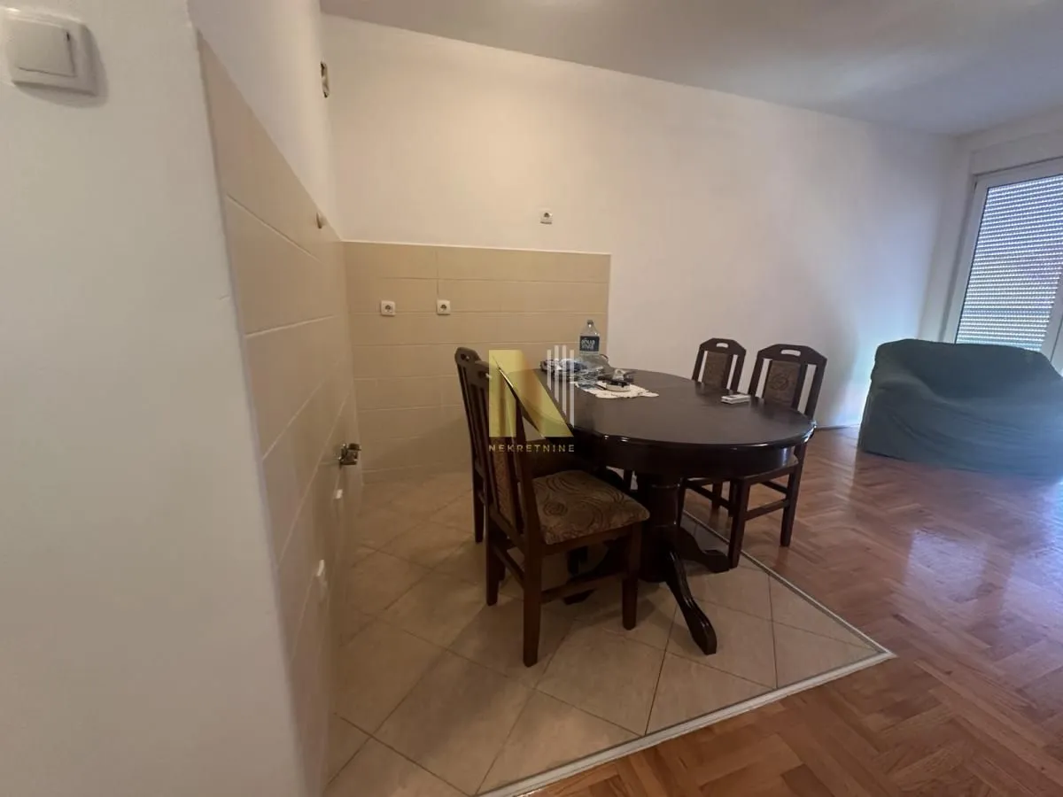 Rent, studio apartment, 28m², Grbavica, Novi Sad Sve Podlokacije