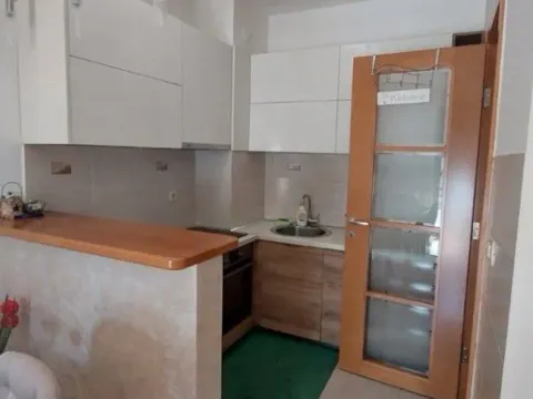 Sale, one bedroom apartment, 61m², Centar, Bar - image 12