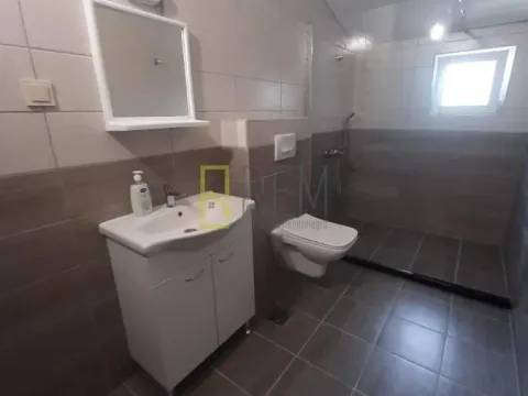 Sale, house, 210m², Bar, Crna Gora - image 8