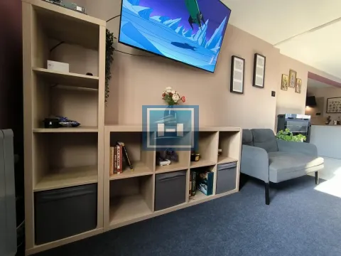 Prodaja, kuća, 200m², Ćuprija, Srbija