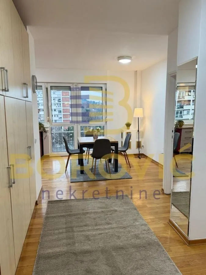 Sale, two bedroom apartment, 64m², Savski Venac, Beograd