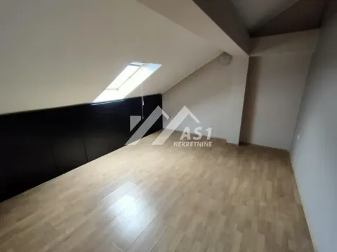 Izdavanje, četvorosoban stan, 103m², Detelinara, Novi Sad Sve Podlokacije - image 6