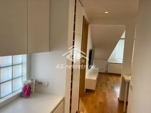 Izdavanje, stan, 84m², Lion, Zvezdara Sve Podlokacije - image 11