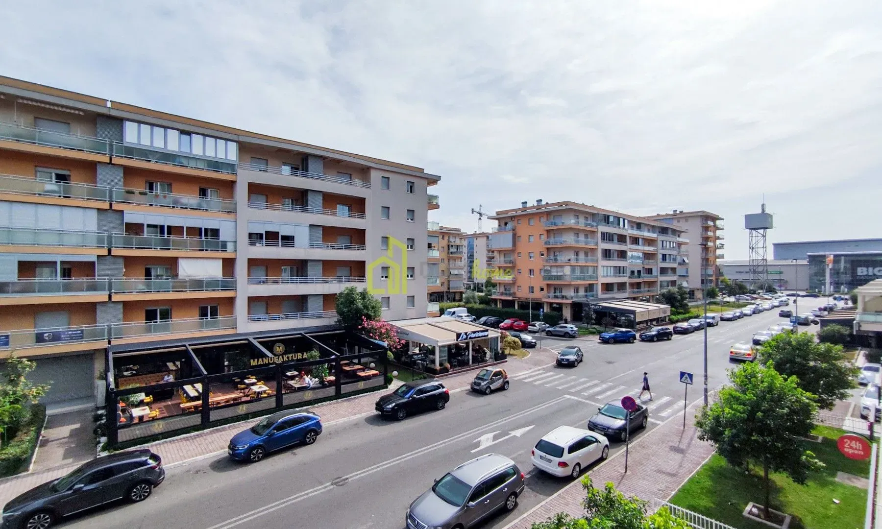 Rent, office space, 75m², City Kvart, Podgorica